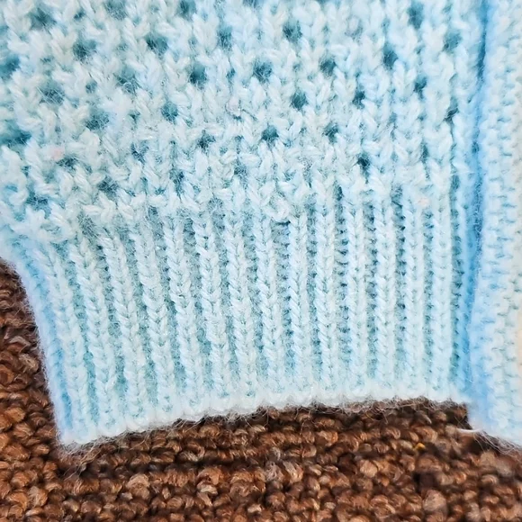 Baby Sweater - Picture 8 of 14